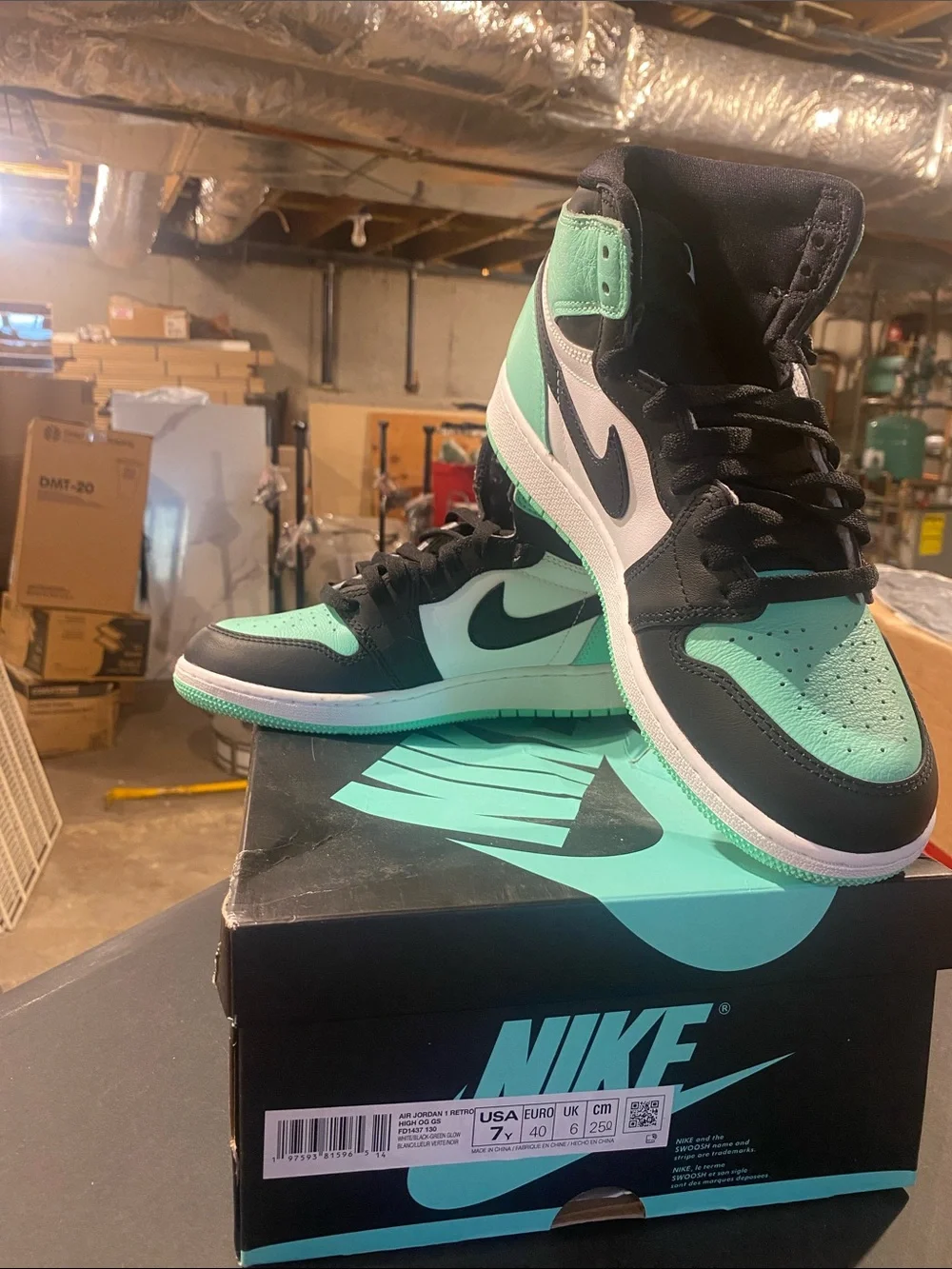 Nike Air Jordan 1 High Mint Black White